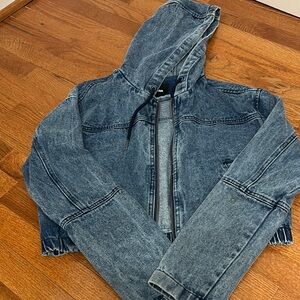 Cropped Demin Jean Jacket